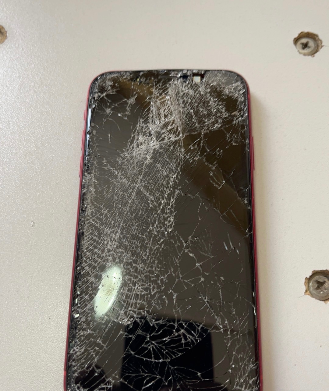 高价回收苹果手机旧苹果手机摔烂的摔得不能修的专收苹果坏手机联系电